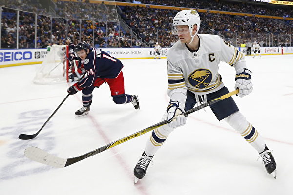 新援哈托身穿世俱杯冠军徽章球衣亮相，切尔西将持有4年