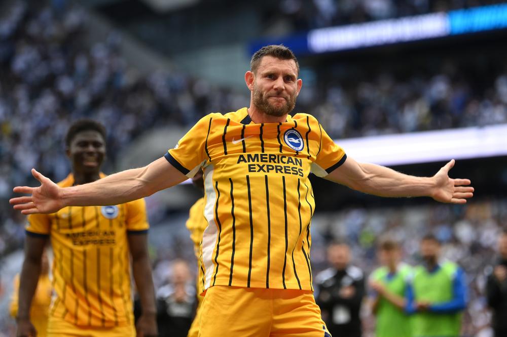 足球曝英超巨星考虑加盟沙特联赛，工资惊人