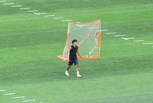 曼联、利物浦为何竞相追逐安托万·塞梅尼奥？