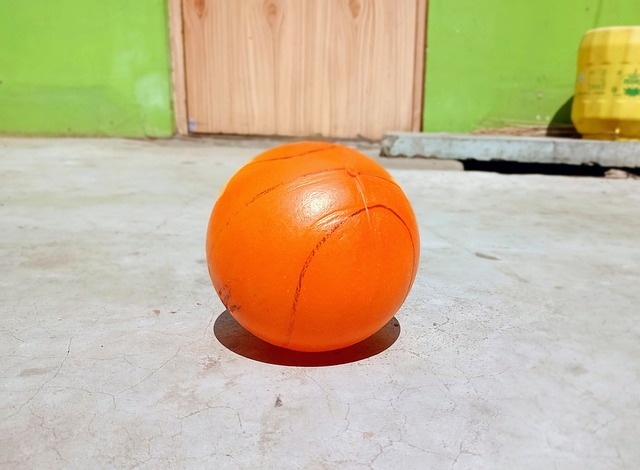 姆斯发挥受 姆斯发挥受